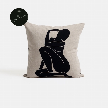 Poszewka na poduszkę Le Femme Black 60 cm